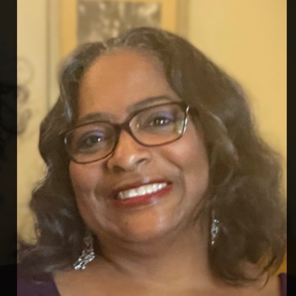 Meet your Posher, Josette